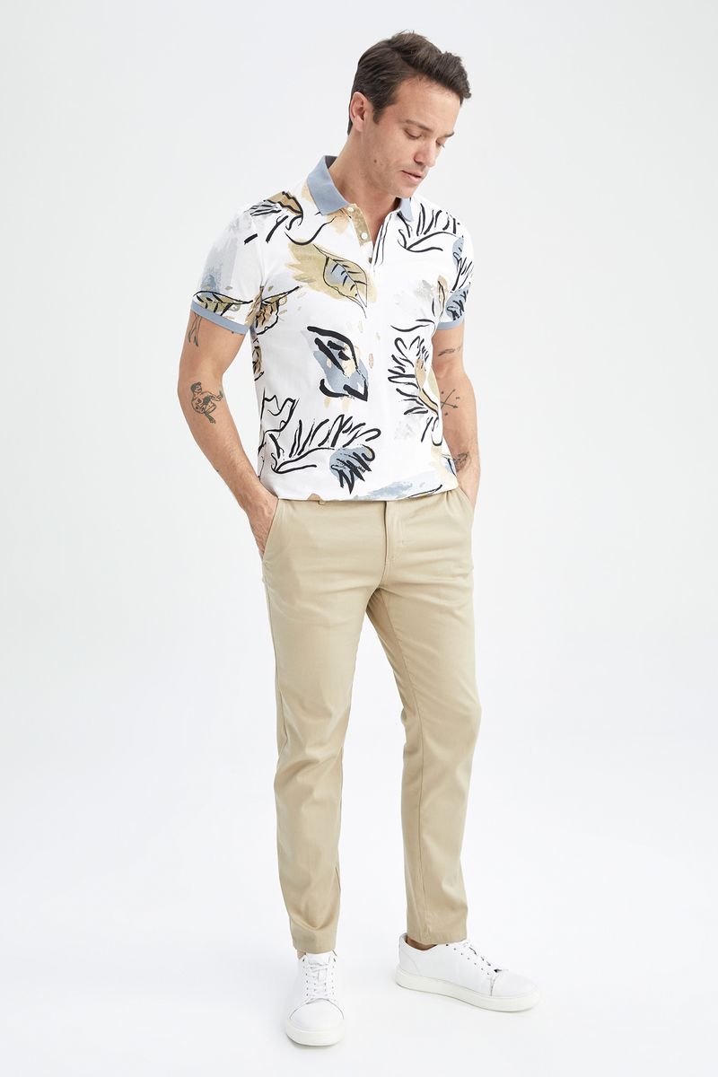 Man Smart Casual Slim Fit Polo Neck Short Sleeve Knitted Polo T-Shirt - Beige