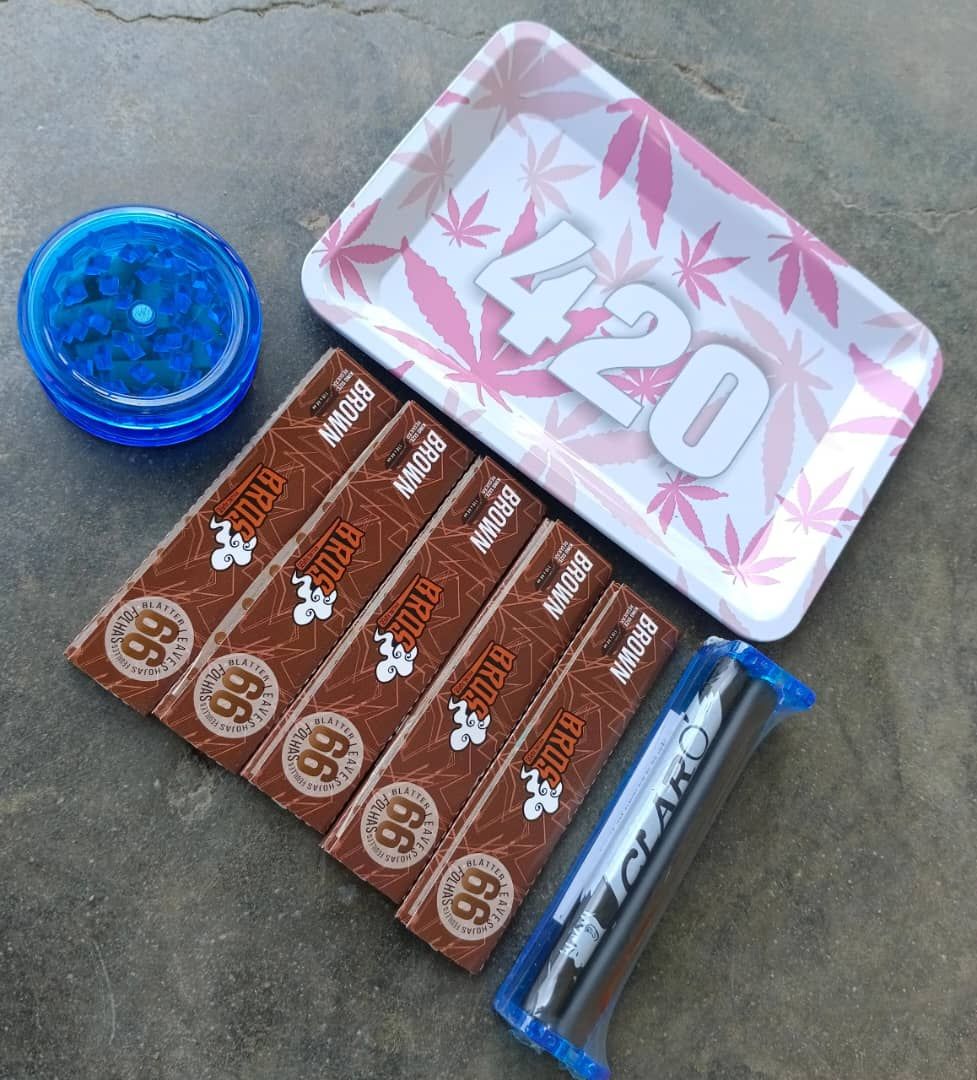 Weed Grinder + Weed Roller Machine + 5 Booklets Of Bros Rolling Smoking Papers+ Tray
