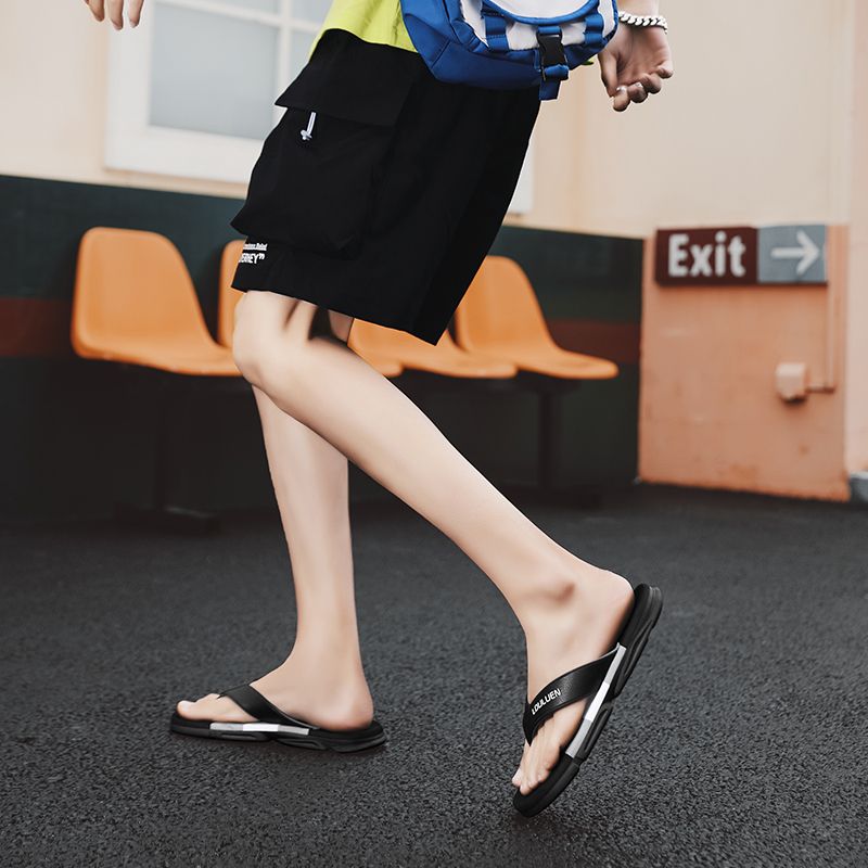 High Quality Men's Shoes Unique Cool Design Flip Flops Men Sandals Luxury Summer Indoor&Outdoor Soft Rubber Slippers Men Fashion Breathable Casual Male Flats Sandals Beach Shoes Black