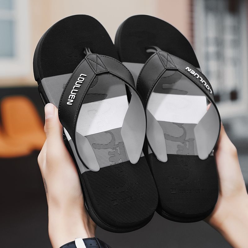 High Quality Men's Shoes Unique Cool Design Flip Flops Men Sandals Luxury Summer Indoor&Outdoor Soft Rubber Slippers Men Fashion Breathable Casual Male Flats Sandals Beach Shoes Black