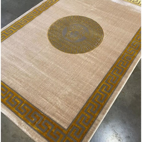 High Quality Turkish Centre Rug - 7/10ft