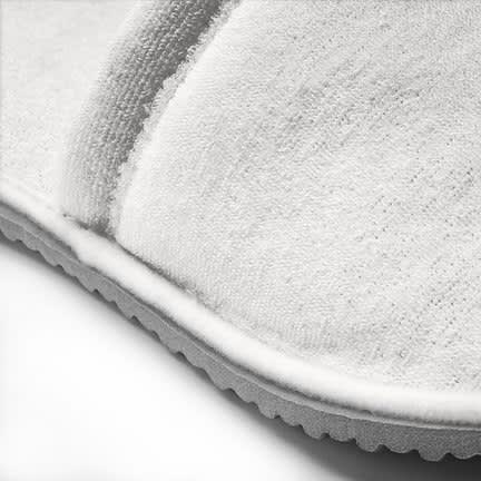 TAsjOn Slippers - L & LX- White