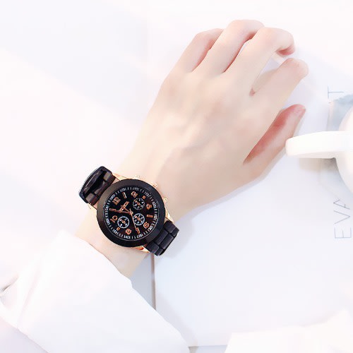 The Huo Gum Three Eye Sports Outdoor Unisex Quartz Watch