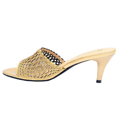 Isabelle Slippers With Laser Cut Detail - Gold