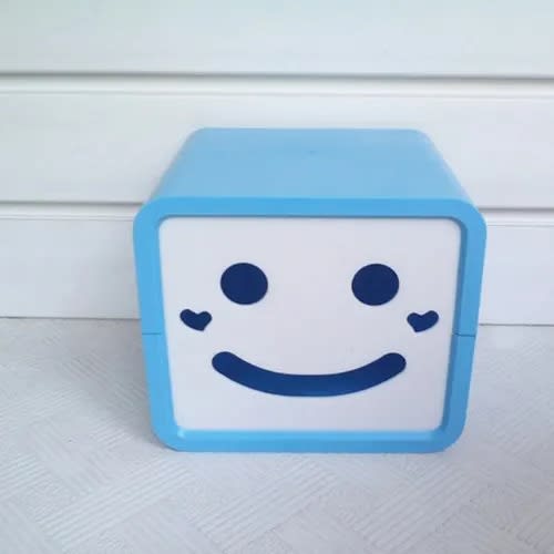 Smile Face Square Tissue Box Holder
