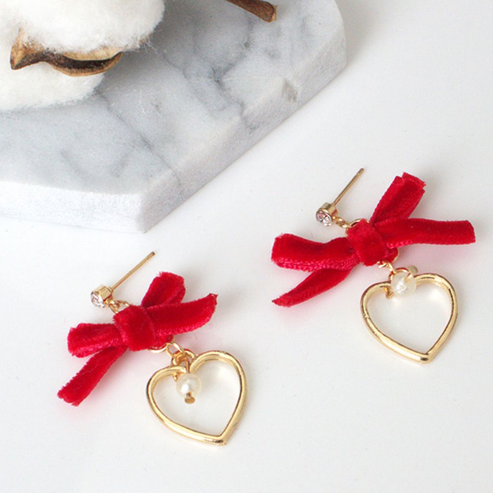 Cute Bowknot Imitation Pearl Hollow Love Heart Dangle Rhinestone Stud Earrings-Black