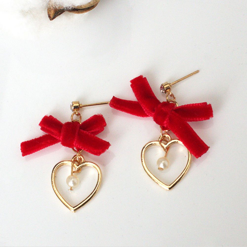 Cute Bowknot Imitation Pearl Hollow Love Heart Dangle Rhinestone Stud Earrings-Black