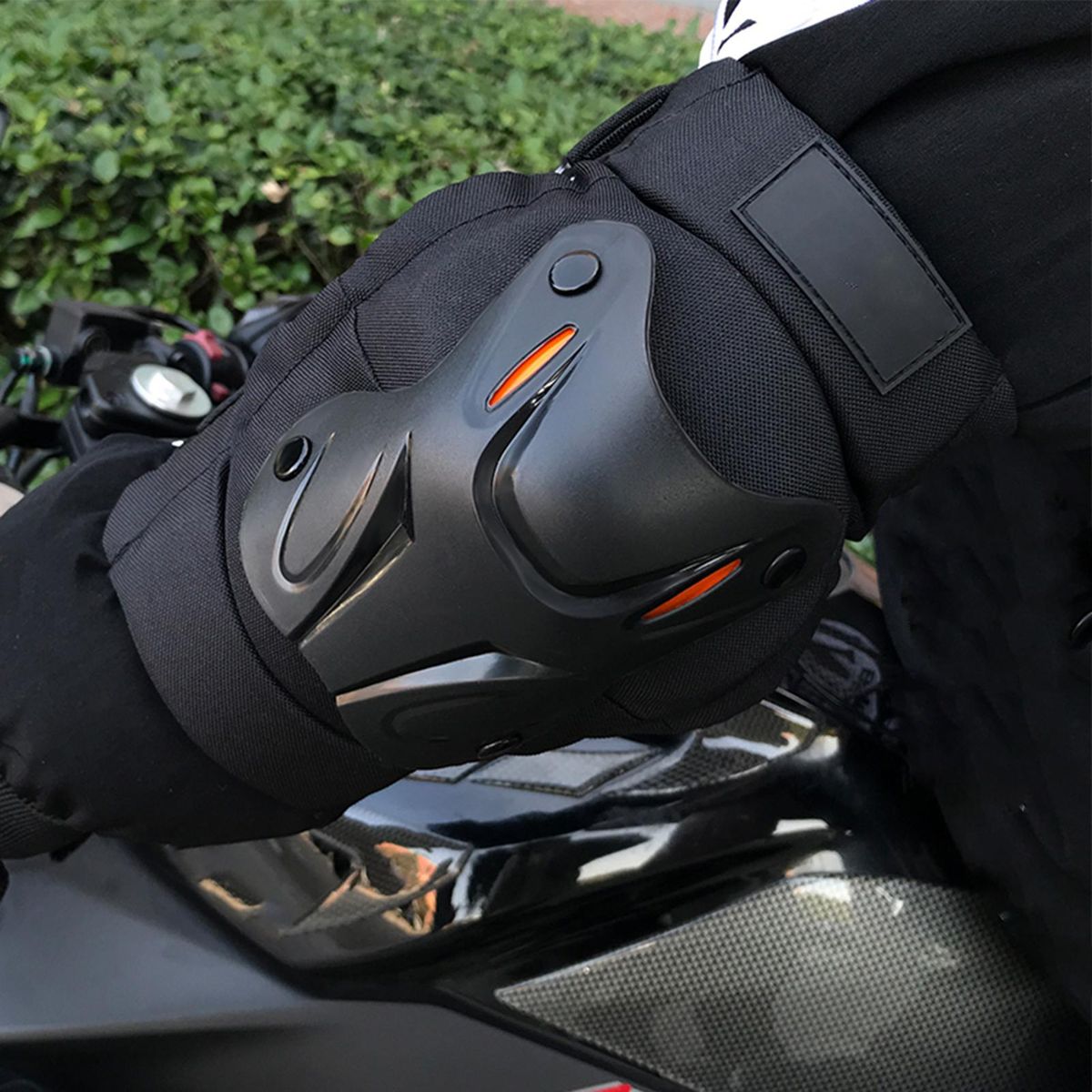 2 Pcs Motorcycle Riding Elbow Pads Adjustable Motorcycle Warm Elbow Pads Knee Pads Fall Protection Device with Reflective at Night