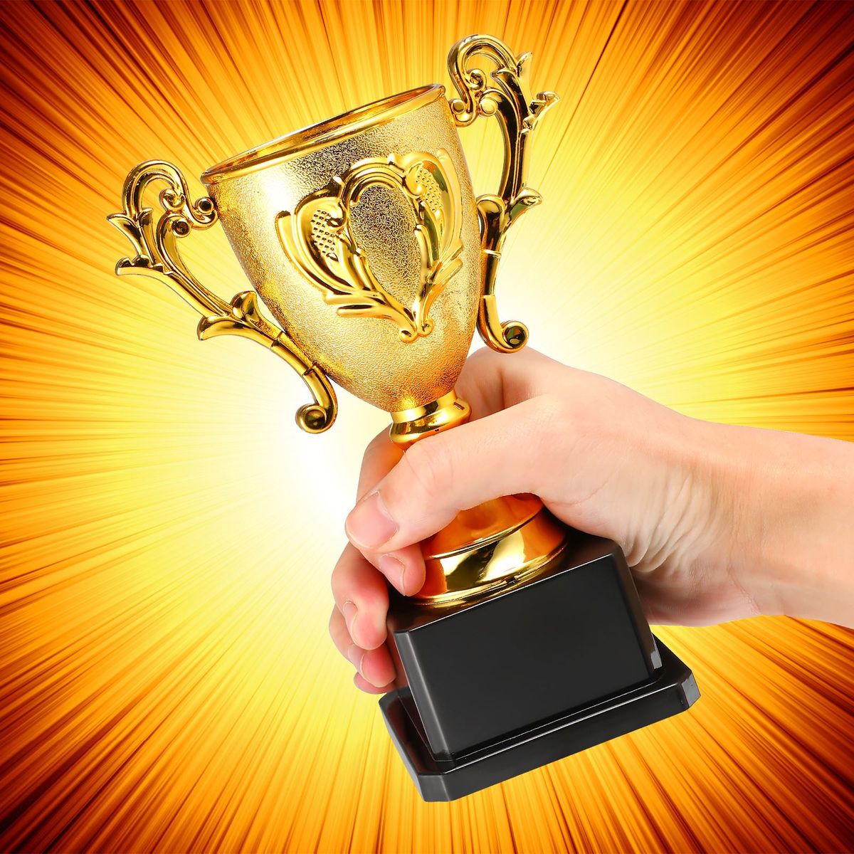 Plastic Trophy Creative Sports Competitions Winner Award Trophy With Base For Kindergarten Schooames Competitions Favor Gift