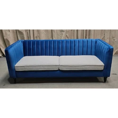 Classique Nifty Sofa