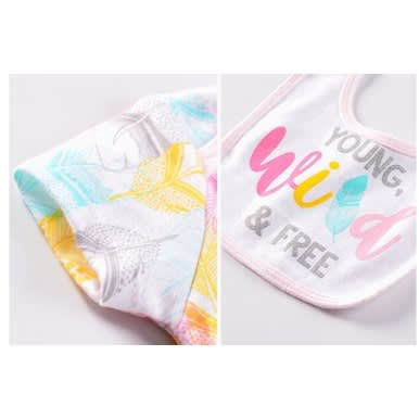 4Pcs Newborn Baby Girl Clothes Outfits -Bodysuit+Ruffle Pants+Socks+Bib