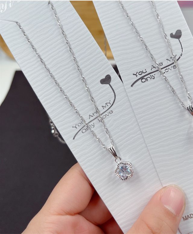 Star Zircon Pendant Necklace Simple Clavicle Chain Silver