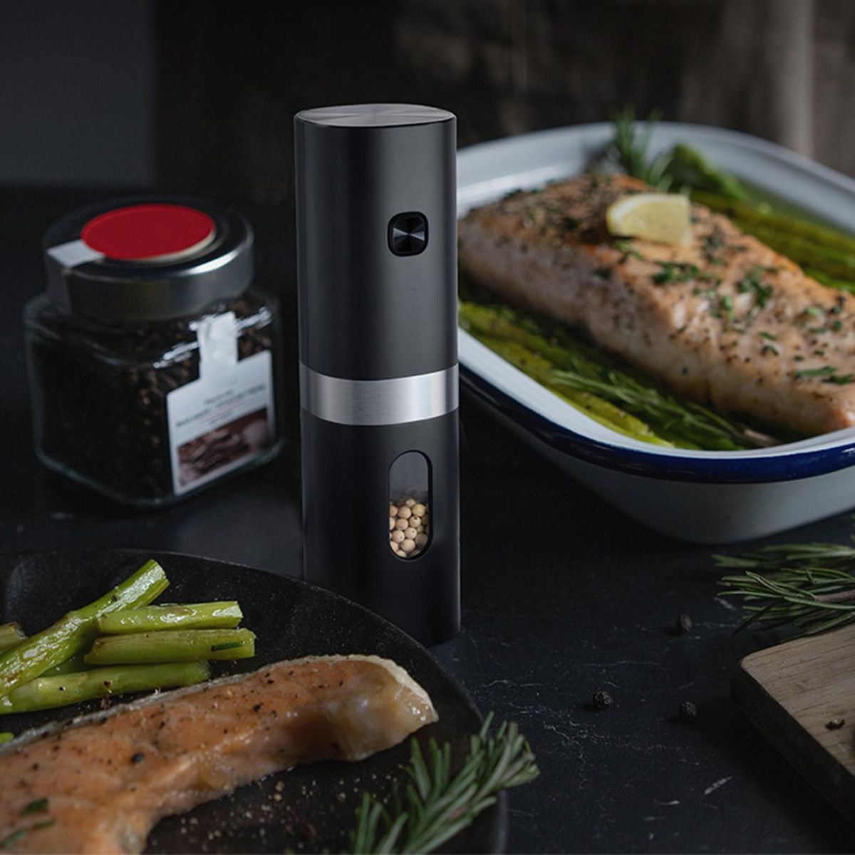 Battery-powered Spice Grinder Clearview Spice Mill Led for Salt Black