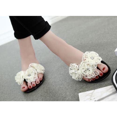 Flowered Net Flat Slippers - Black