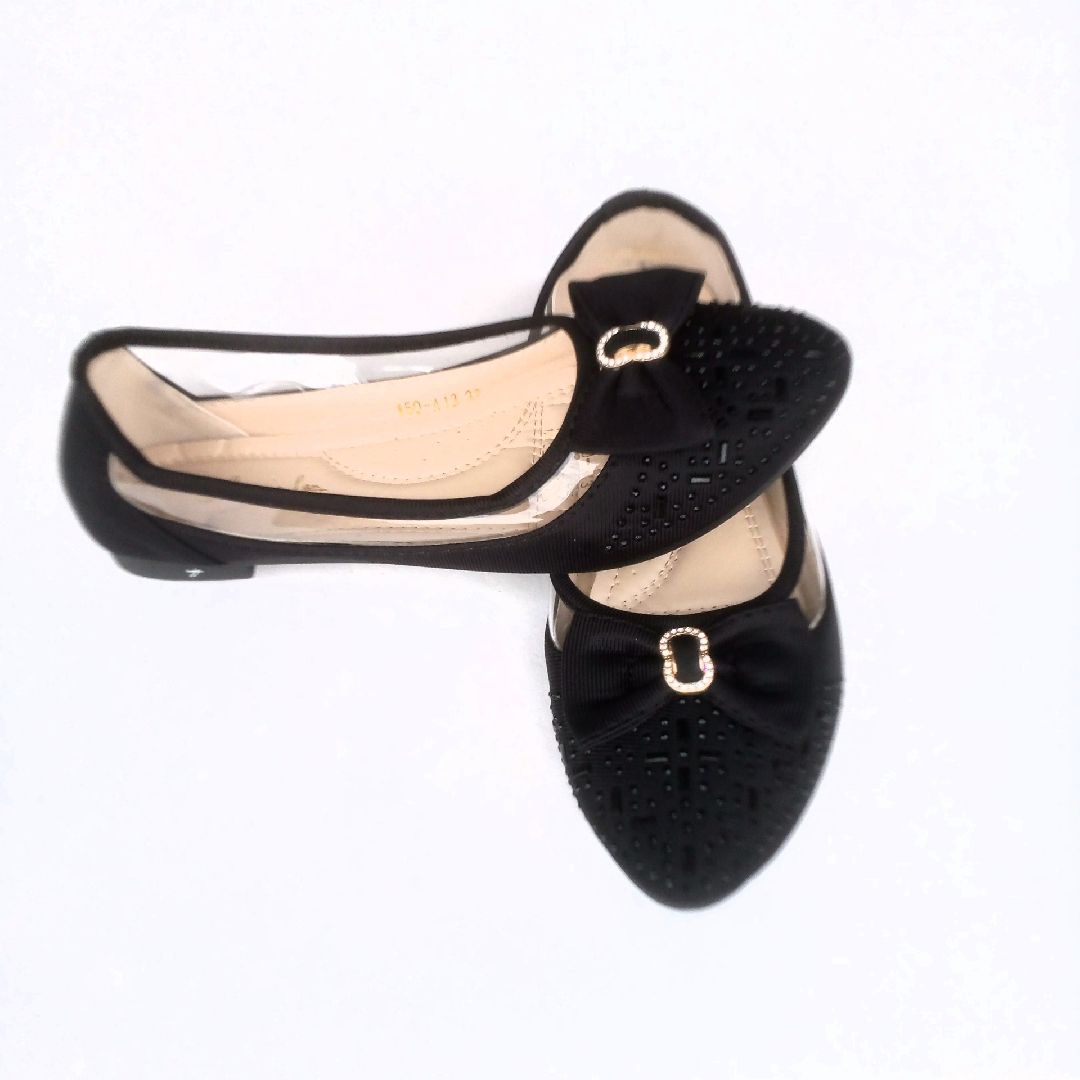 Ladies Female Flat Shoe Girls Shoe-black