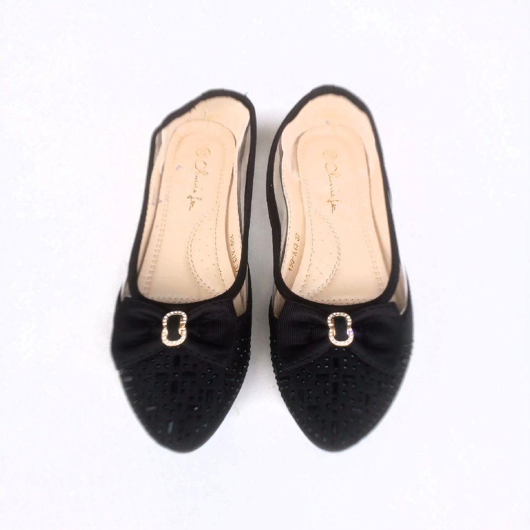 Ladies Female Flat Shoe Girls Shoe-black