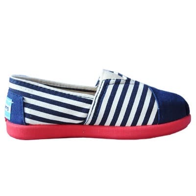 Boy's Casual Plims