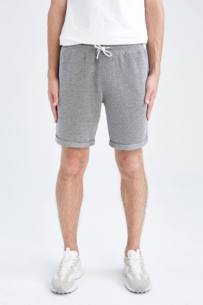 Man Regular Fit Knitted Short - Grey