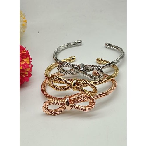 3 in 1 Fashion Bracelet- Gold  Silver and Bronze