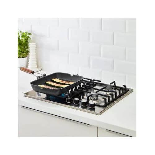 Knife Set With Nonstick Grilling Pan With Foldable Handle
