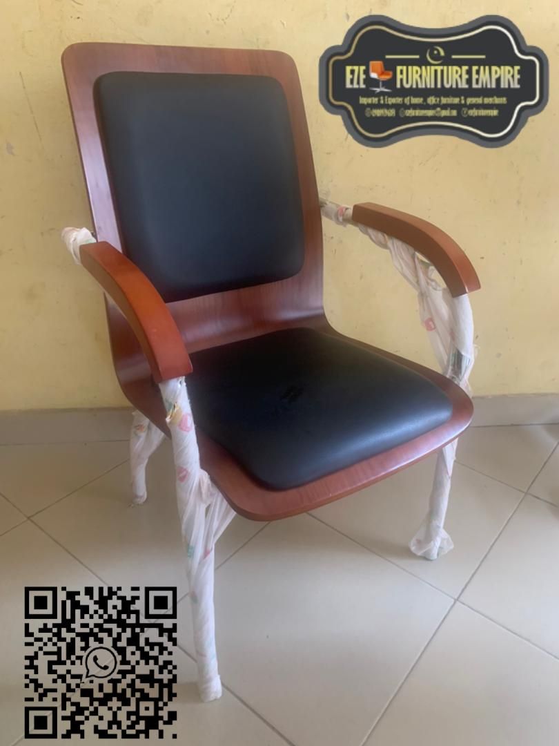 4leg Padded Wooden Chair
