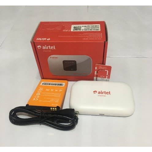 Airtel 4G LTE Pocket WiFi With Screen Display + 5 Gig Bonus Data Sim