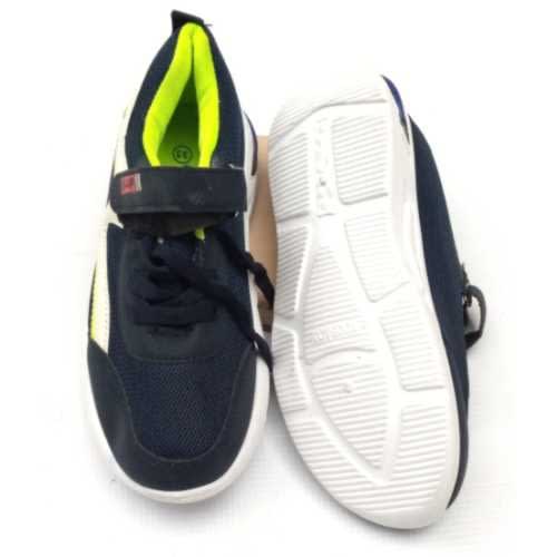Kid's Sneakers