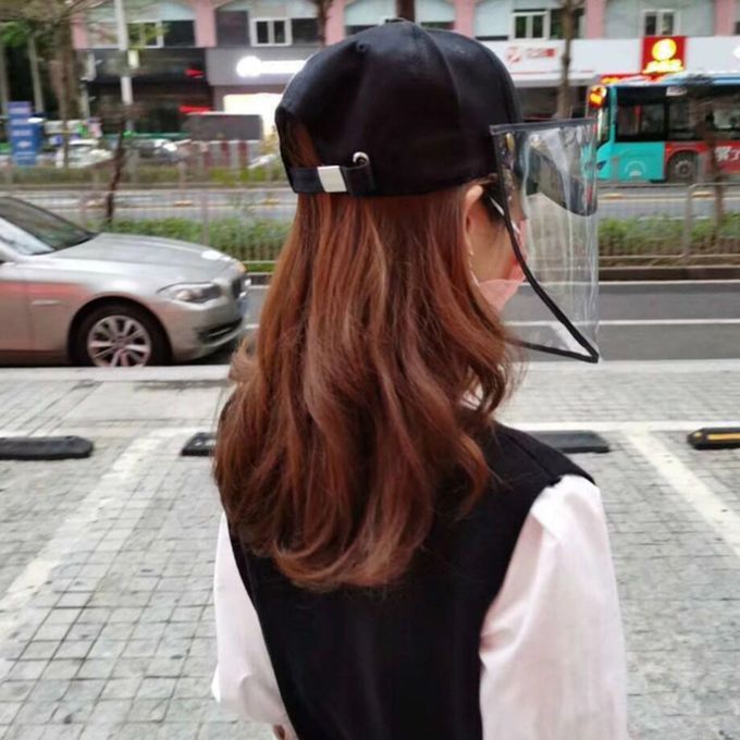 Mask Hat Droplets Water-Proof To Isolate Bacteria