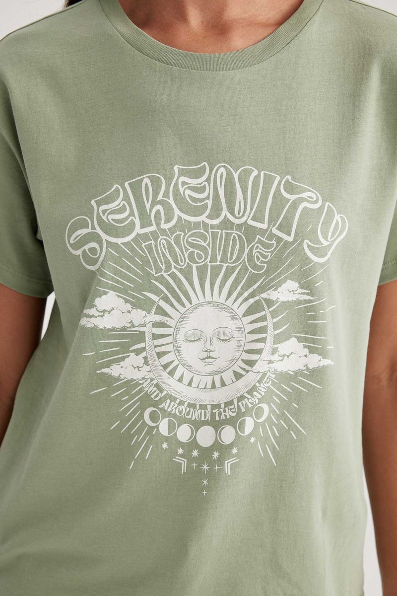 Woman Young Regular Fit Crew Neck Knitted Short Sleeve T-Shirt - Green