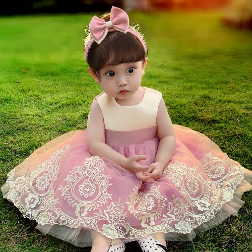 Girl's Super Lace Design With Bow