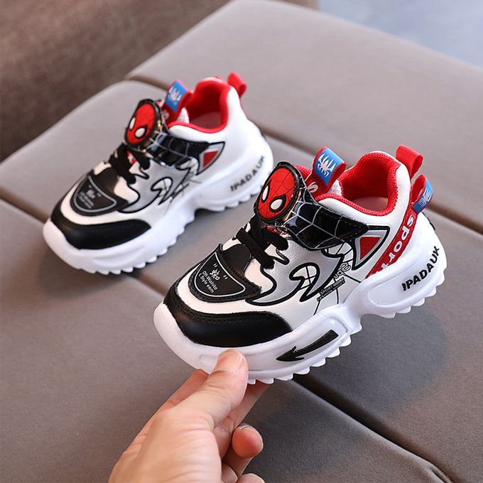 Boys Low Top Soft Sole Sneakers - White