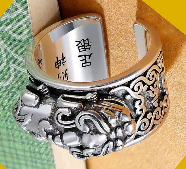 New Mens Fortified Pixiu Feng Shui Black Obsidian Wealth Ring