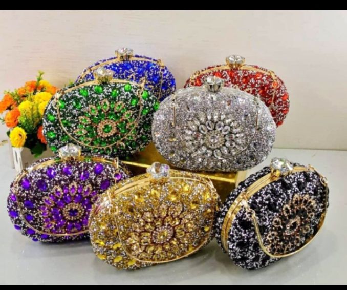 Ladies Beautiful Stoned Sparkling Party Clutch Purse