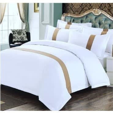 Duvet Set - Bedsheet + 4 Pillowcases - White Golden